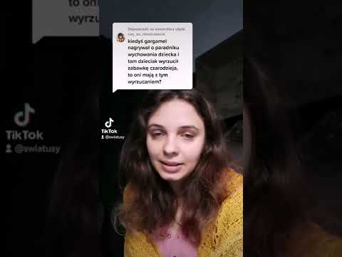 palenie pamiątek i wyrzucanie złych zabawek